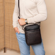 Anzora Full-Grain Leather Crossbody Bag för Herr – alternate product view 3