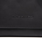 
Classic 100% Full-Grain leather Bag - Bakifrån med förstärkta läderremmar och sömmar