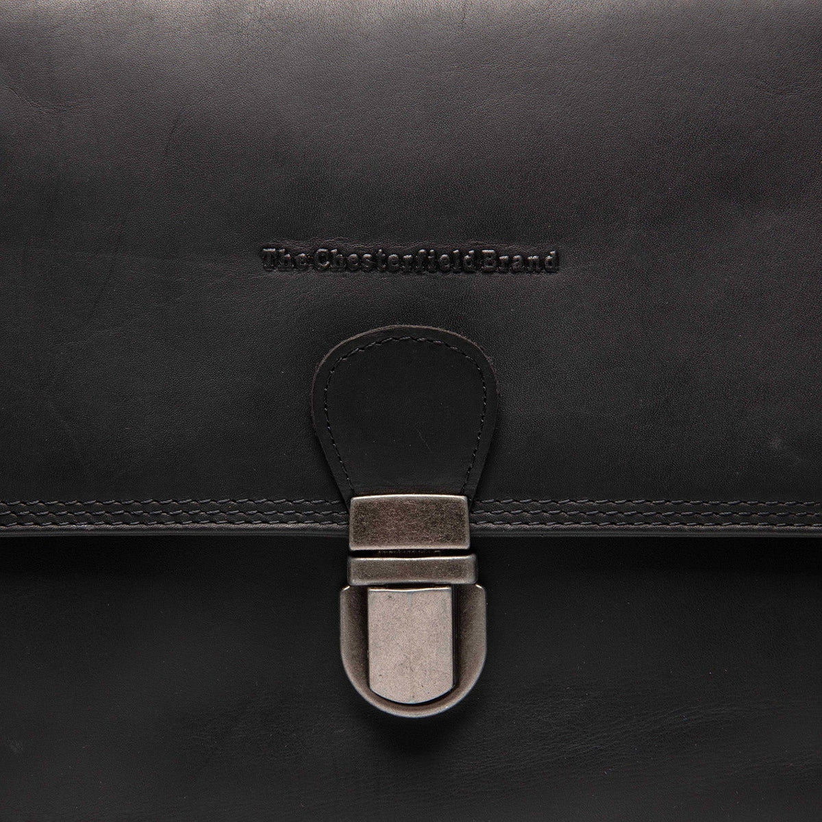 
Classic 100% Full-Grain leather Bag - Bakifrån med förstärkta läderremmar och sömmar