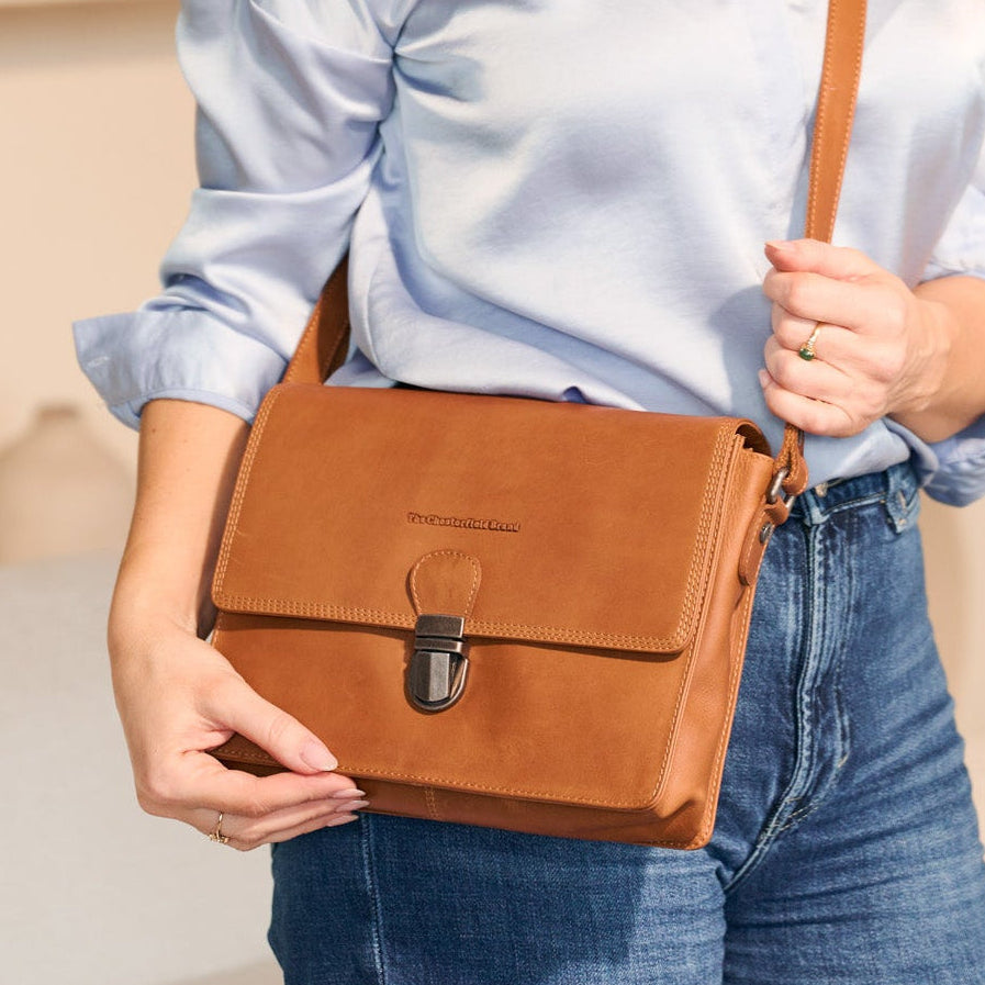 
Lunor Crossbodyväska i läder – alternate product view 2