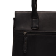 
Insida Showing Quilted Viscose Lining & Två funktionella innerfickor