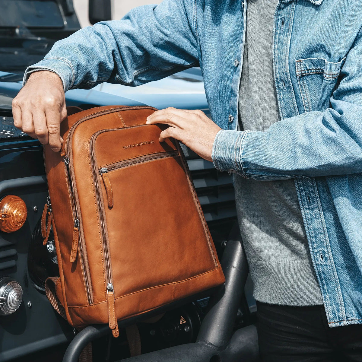 Detroit Full-Grain Leather Laptop Backpack för Dam – alternate product view 2