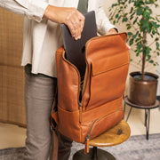 Rich Full-Grain Leather Laptop Backpack för Herr – alternate product view 3