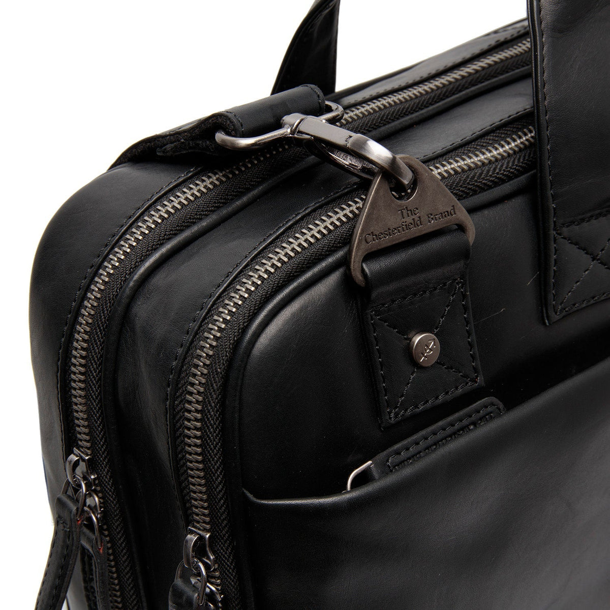 Solid Antique Brass Hardware &amp; Heavy-Duty Dual Zipper Detail on Iseo Full-Grain Leather Laptop Bag för Herr