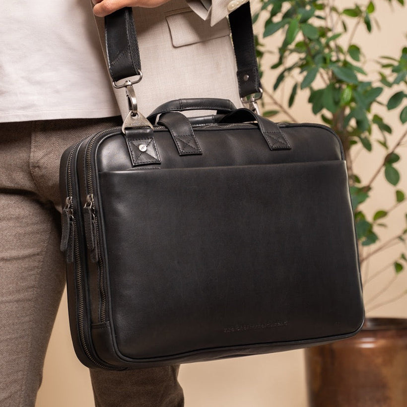 Iseo Full-Grain Leather Laptop Bag för Herr