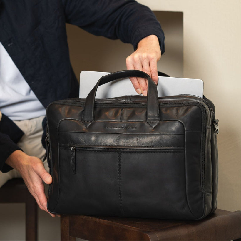 Ryan Full-Grain Leather Laptop Bag för Herr