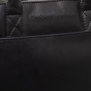 Solid Antique Brass Hardware &amp; Heavy-Duty Dual Zipper Detail on Tilbury Full-Grain Leather Laptop Bag för Dam