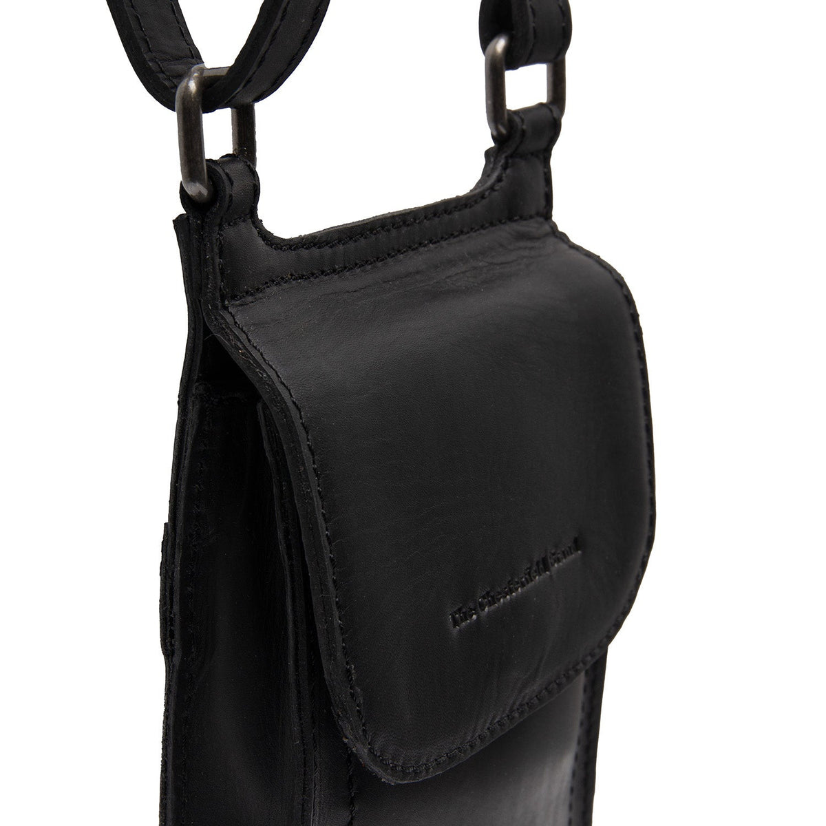 Nebra Full-Grain Leather Phone Bag för Dam - Lateral Side Profile View Showing Sleeve Cut &amp; Athletic Taper Fit