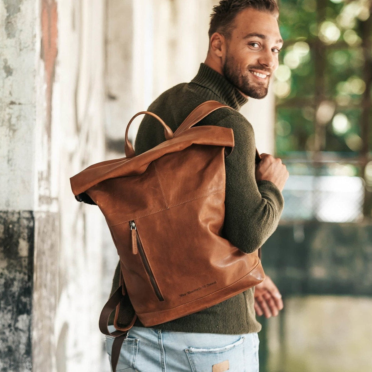 Liverpool Full-Grain Leather Roll-top Backpack för Dam – alternate product view 2