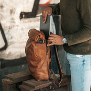 Liverpool Full-Grain Leather Roll-top Backpack för Dam – alternate product view 3