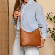 Olvia Full-Grain Leather Shoulder Bag för Dam – alternate product view 3