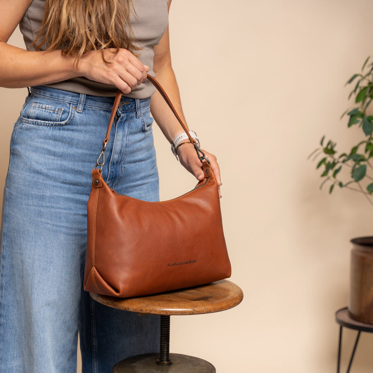 Skara Full-Grain Leather Shoulder Bag för Dam – alternate product view 3