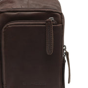 Brown Leather Sling Bag Riga för Dam, detail view 1