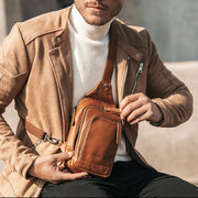 Leather Sling Bag Riga för Dam – alternate product view 2