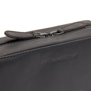 Leather Tech-Organizer Ardan för Dam - Lateral Side Profile View Showing Sleeve Cut &amp; Athletic Taper Fit