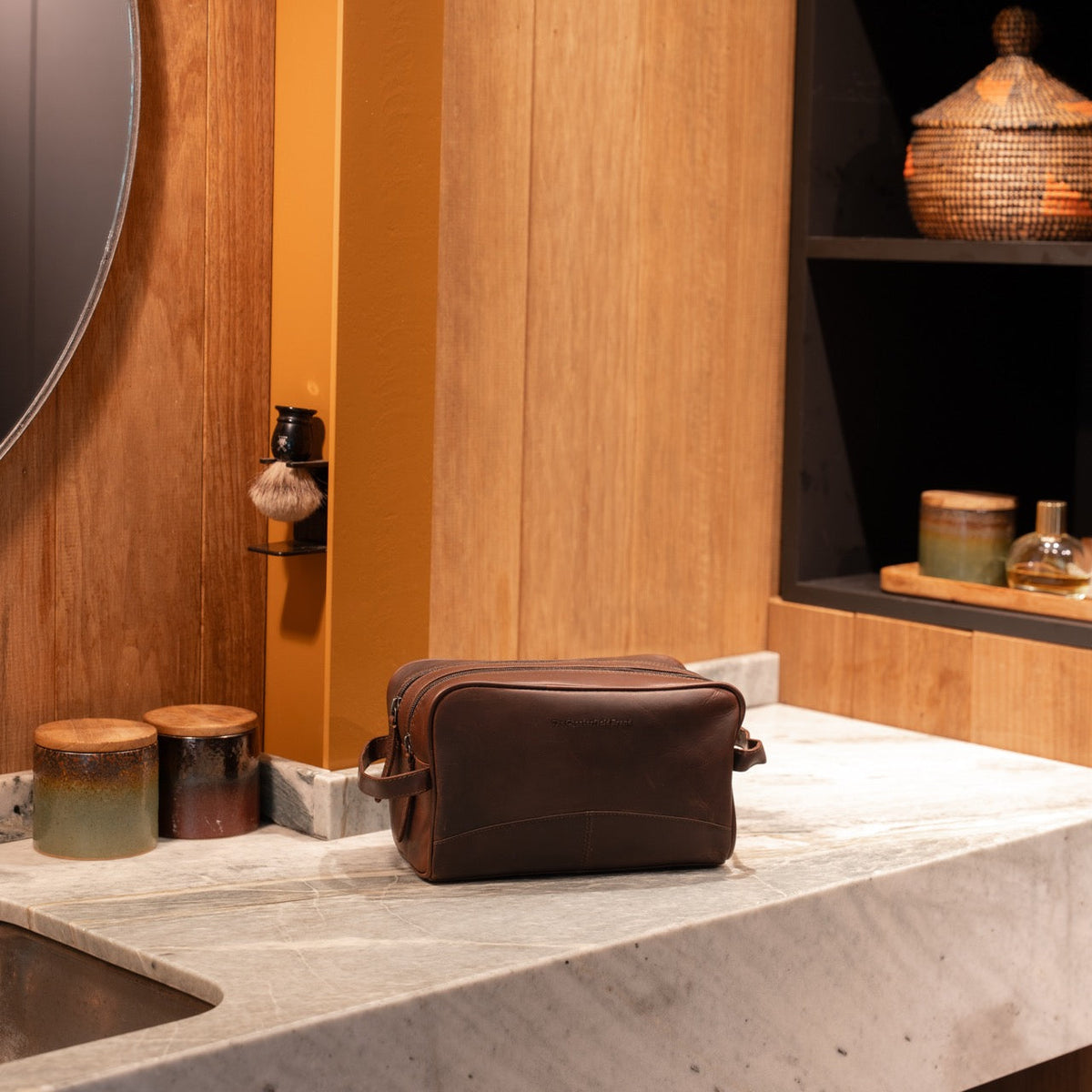 Stacey Full-Grain Leather Toiletry Bag för Dam – alternate product view 2
