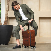 Leather Trolley San Marino för Dam - Lateral Side Profile View Showing Sleeve Cut &amp; Athletic Taper Fit