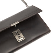 Solid Antique Brass Hardware &amp; Heavy-Duty Dual Zipper Detail on Bora Full-Grain Leather Waiter Wallet för Dam