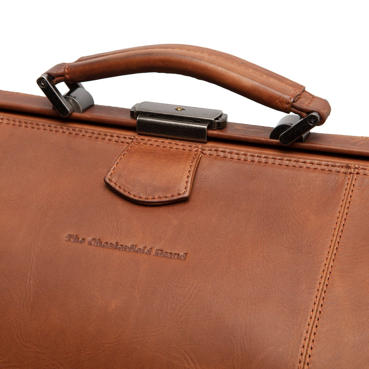 Corfu Full-Grain Leather Weekender Bag för Dam - Structured Side Profile Showing Gusset Depth &amp; Expansion Capacity