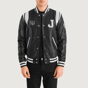 
Liberte New Jersey Svart Leather Varsity Läderjacka för Herr in Black & White Sheepskin Leather - Framifrån med skräddarsydd silhuett | Handla online