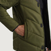 
Insida Showing Quilted Viscose Lining & Två funktionella innerfickor