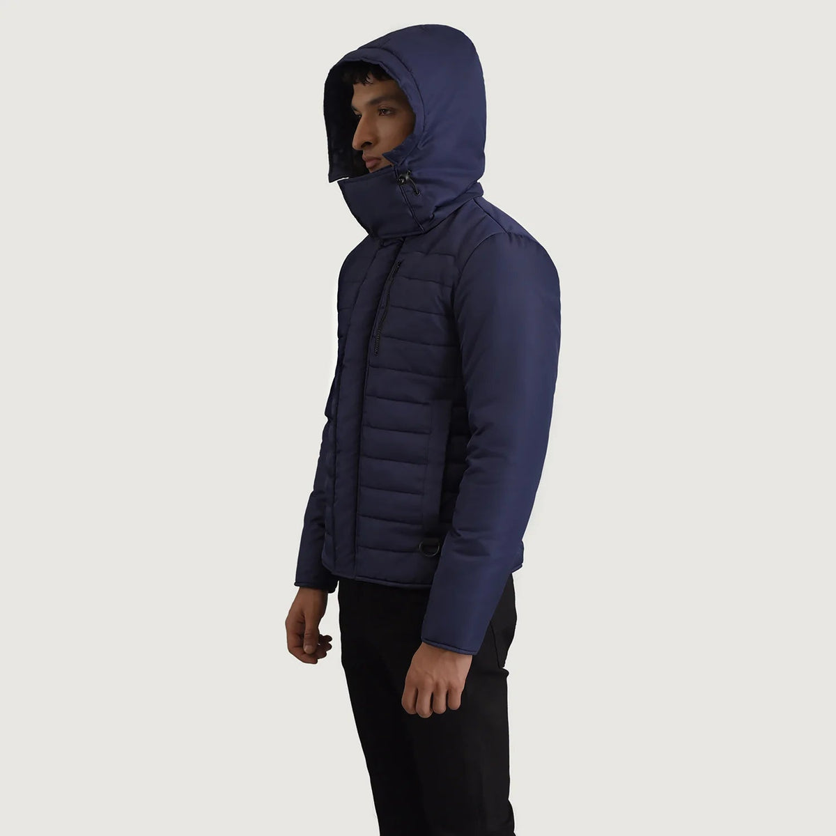 
Blue Full-Grain Leather Hooded Jacket - Bakifrån med perfekt axelpassform och ren fåll