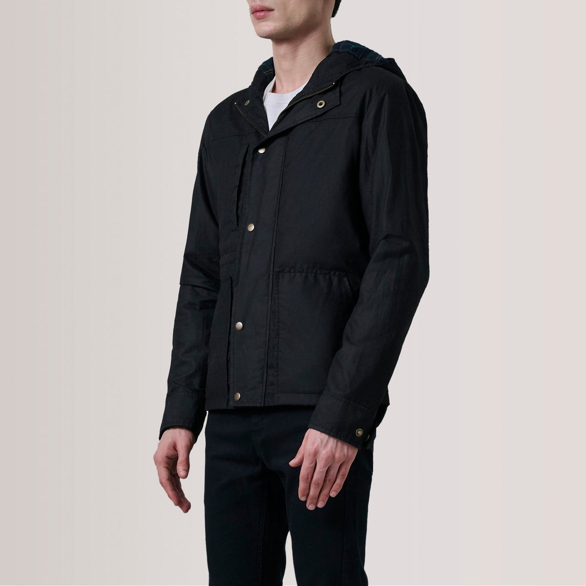 
Marlo Svart Canvas Hooded Work Läderjacka för Herr For Men - Sidoprofil som visar ärmskärning