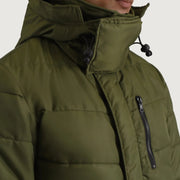 
Insida Showing Quilted Viscose Lining & Två funktionella innerfickor