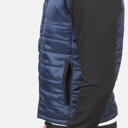 
Insida Showing Viscose lining & Två funktionella innerfickor
