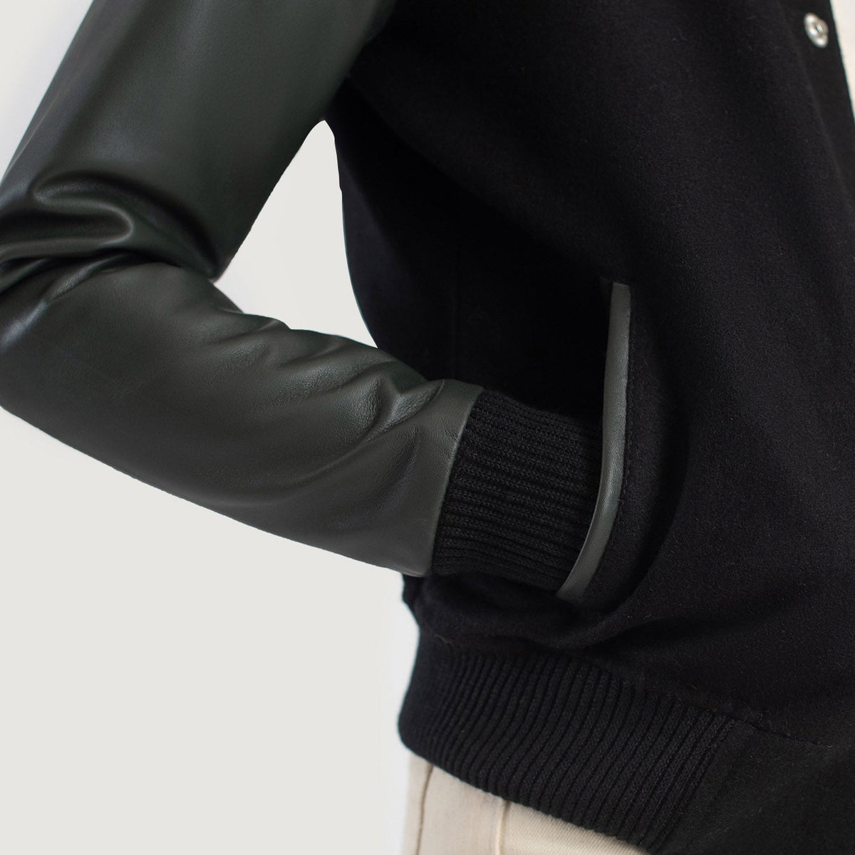 Interior View Showing Quilted Polyester Lining &amp; Dual Inside Utility Storage Pockets