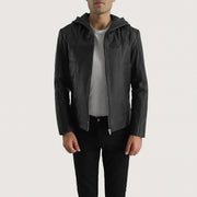 Men's Spratt Svart Hooded Läderjacka för Herr in Black Goatskin Leather - Front Profile View &amp; Tailored Silhouette | Buy Online