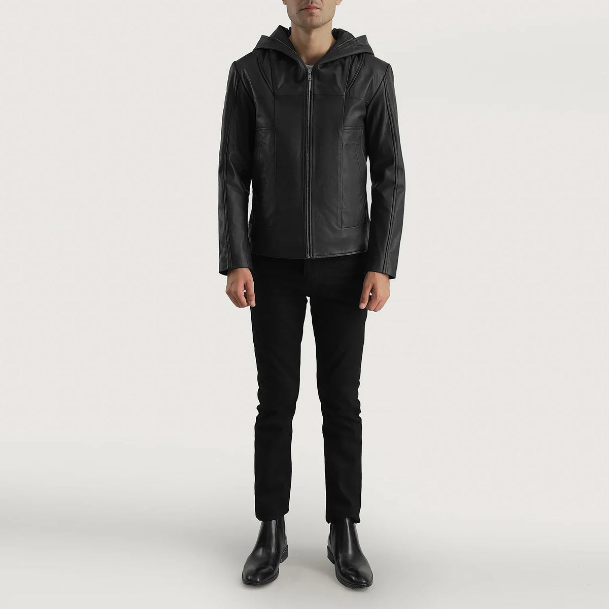 Close-Up Detail of Hooded &amp; Zipper Hardware on Men's Spratt Svart Hooded Läderjacka för Herr