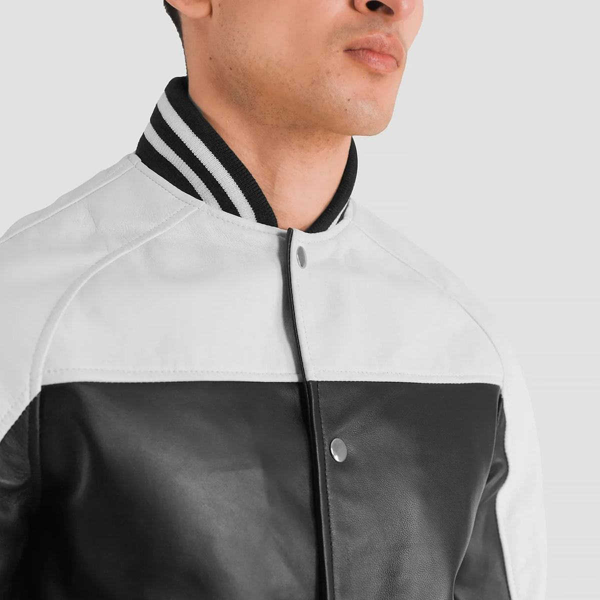 
Terrance Svart Varsity Läderjacka för Herr – alternate product view 6