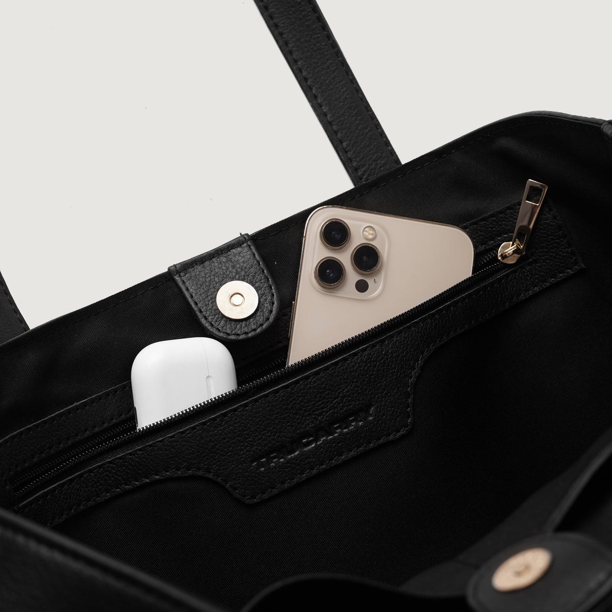 
The Bianca Tygkasse i läder – alternate product view 8