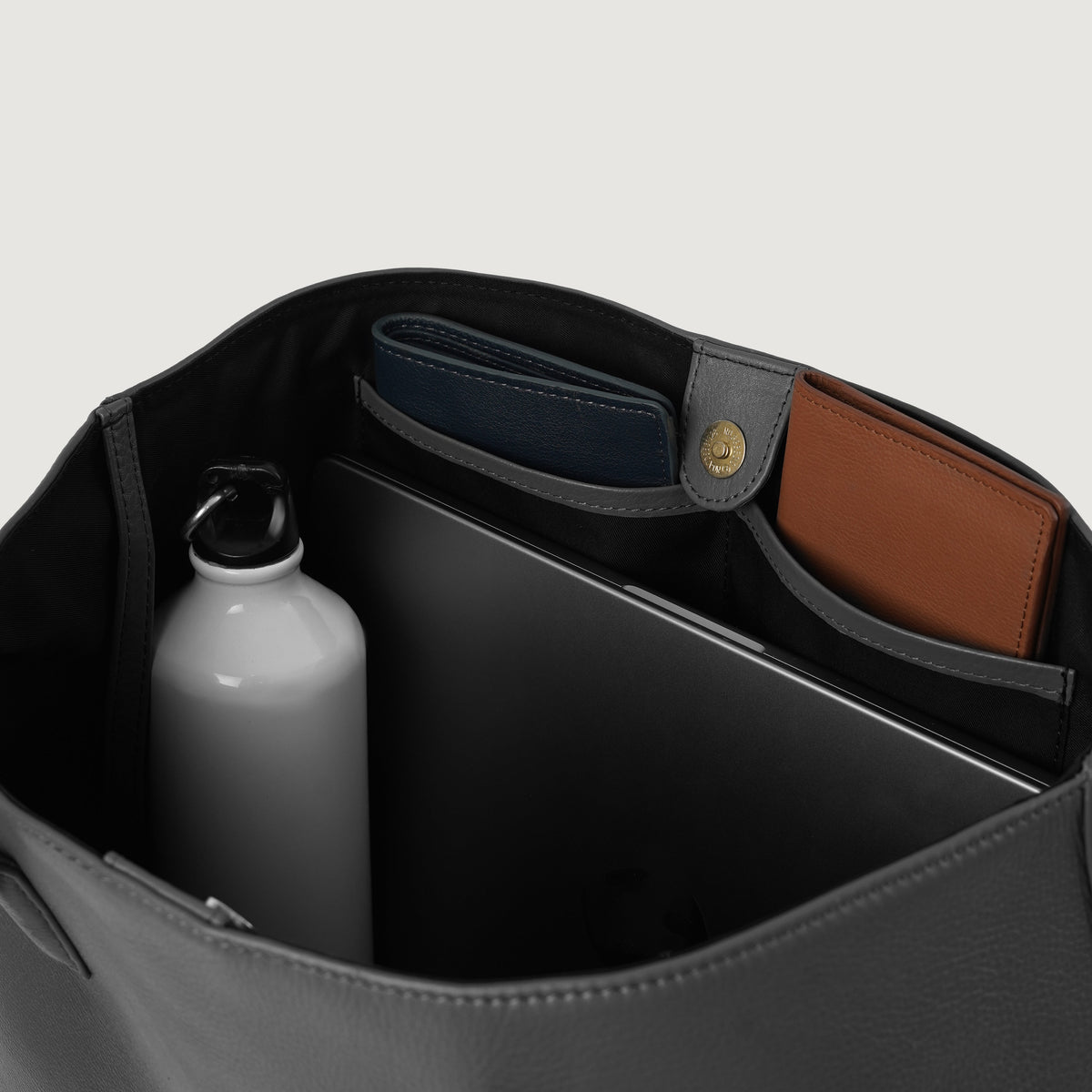 
The Bianca Tygkasse i läder – alternate product view 6