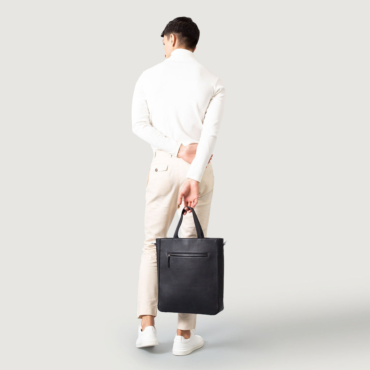 
The Poet Tygkasse i läder – alternate product view 9