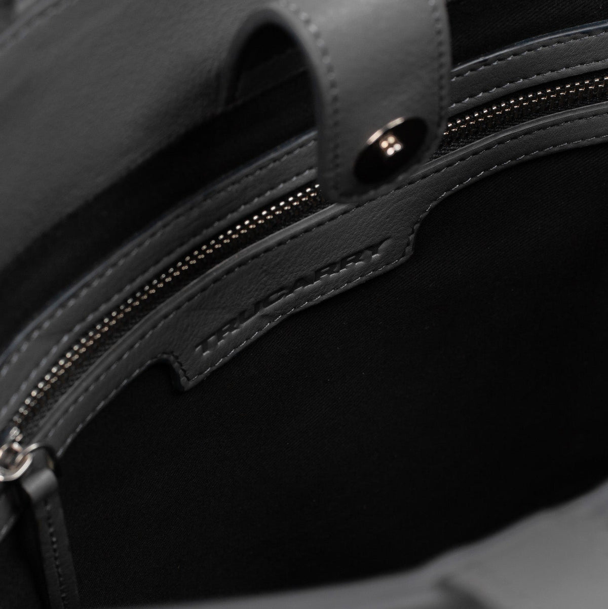 
The Poet Tygkasse i läder – alternate product view 7