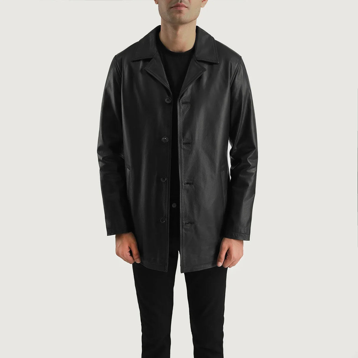 
Black Cowhide (Lt-071) leather Coat - Bakifrån med perfekt axelpassform och ren fåll