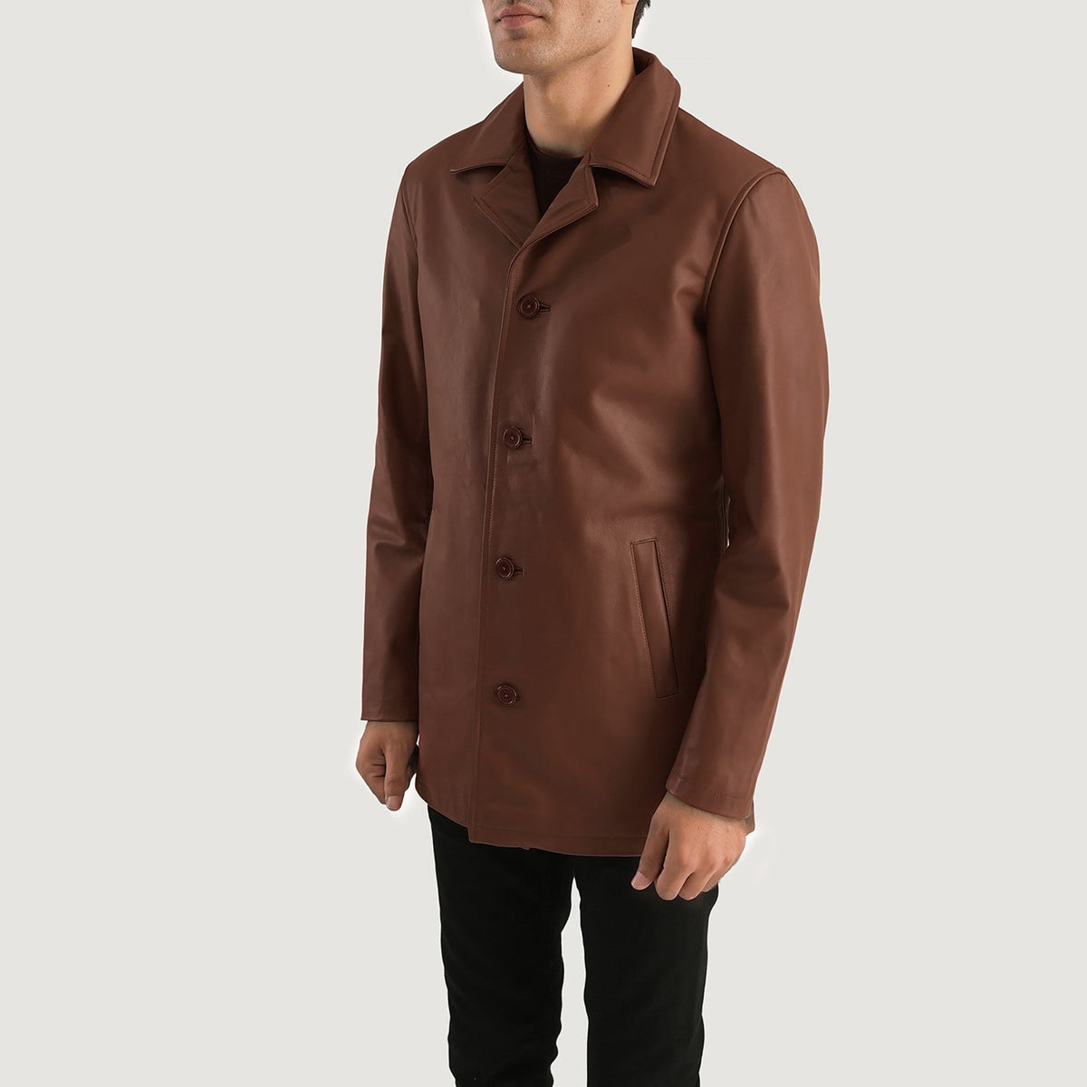 
Brown Cowhide leather Coat - Bakifrån med perfekt axelpassform och ren fåll