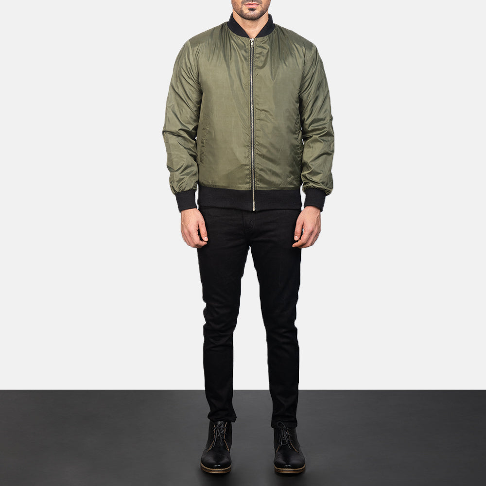 Men's Zack Green Bomberjacka i Läder för Herr - Lateral Side Profile View Showing Sleeve Cut &amp; Athletic Taper Fit